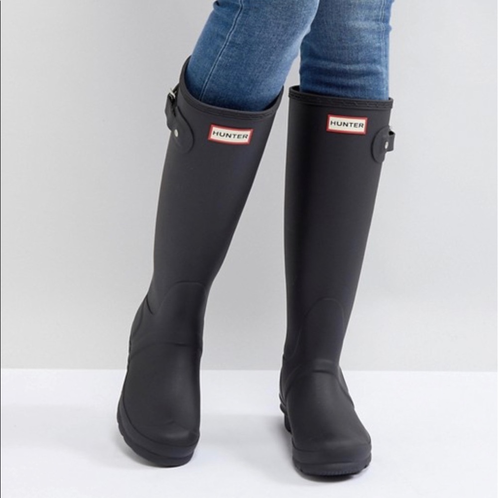 Hunter Women's Original Tall Rain Boots: Black
